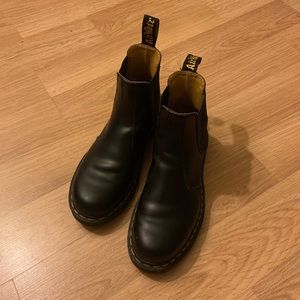 Dr Martens 2976 Smooth Chelsea Boot (SOLD)